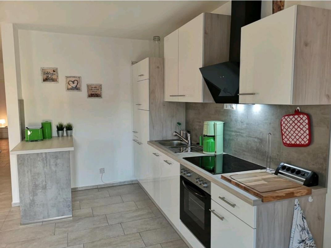 Modern Wohnen I Parkplatz I Wlan I Netflix I Balkon I 6 Schlafplaetze Bad Oeynhausen Exterior foto